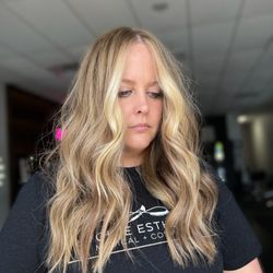 The Glam Bar