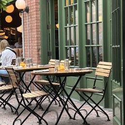 GIN GIN’S - Updated February 2026 - 696 Photos & 206 Reviews - 345