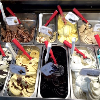 Lola's Gelato - That Dark Choc Gelato...! - Coffee & Tea Near Me - Toronto, Ontario
