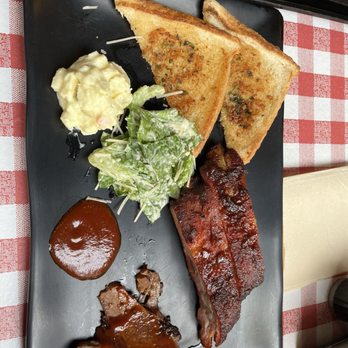 Armadillo Willy's BBQ - Bunch of food - Barbeque Near Me - Dublin, California Armadillo Willy's BBQ - Bunch of food - Barbeque Near Me - Dublin, California