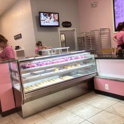 Whisk Bakery - Inside