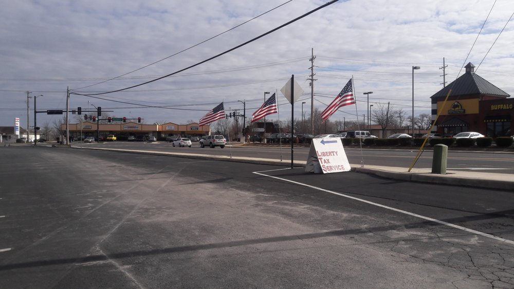 LIBERTY TAX Updated July 2024 24 Weems Ln, Winchester, Virginia