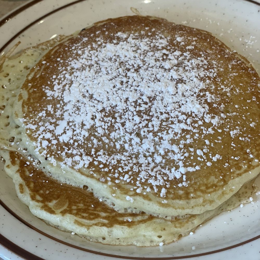 Buttermilk's Farmhouse - Pancakes - Breakfast & Brunch Near Me - Patchogue, New York