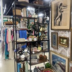 Just a few pictures of wonderful vintage finds