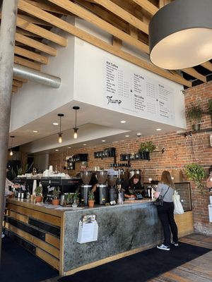 Thump Coffee by null