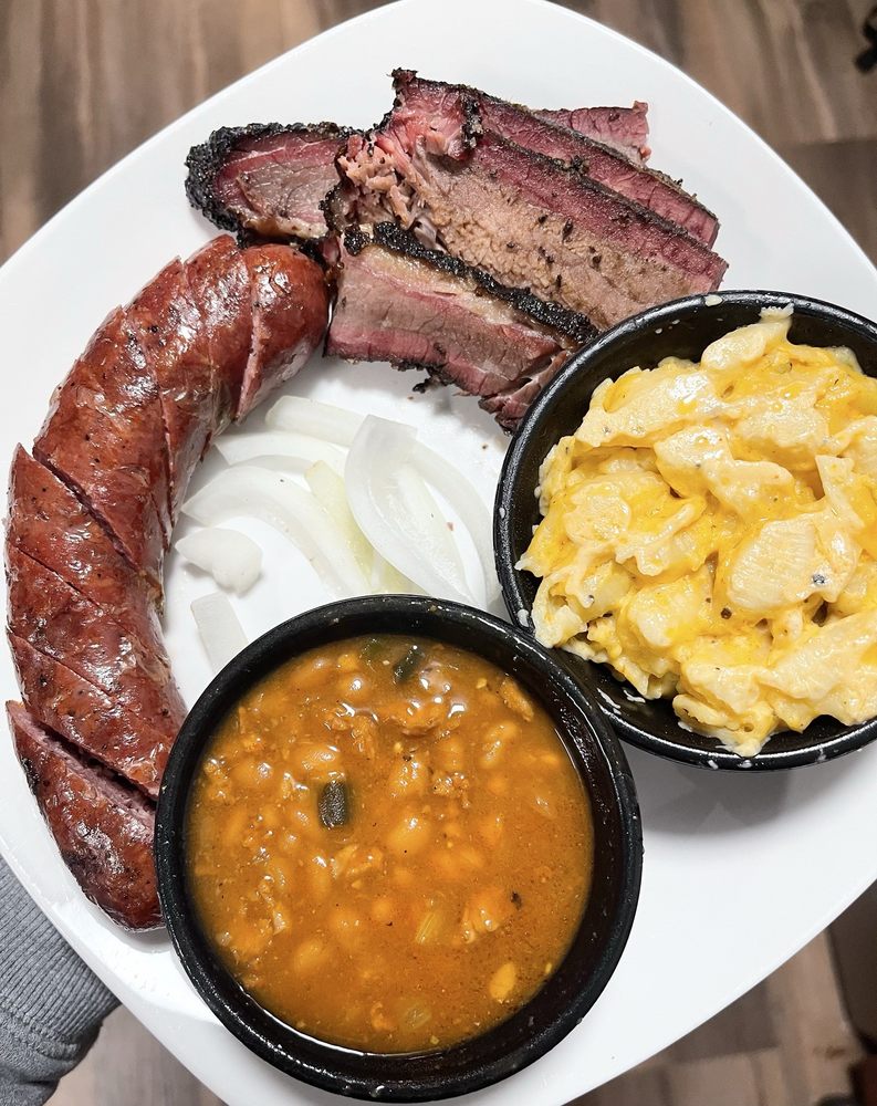 The Brickyard Tavern and Barbecue Logo