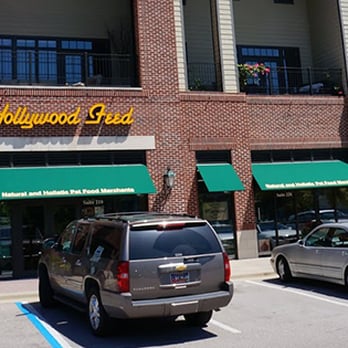 hollywood feed cahaba village