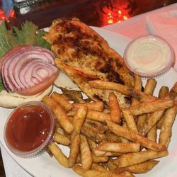 Crystal City Restaurant - Grilled Chicken Sandwich