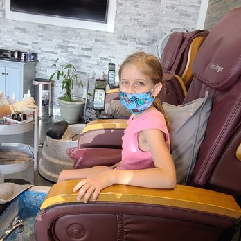 Salon Opal - She looks like a Pro. - Nail Salons Near Me - Englewood, Colorado Salon Opal - She looks like a Pro. - Nail Salons Near Me - Englewood, Colorado