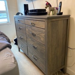 La-Z-Boy Furniture Galleries - Dresser