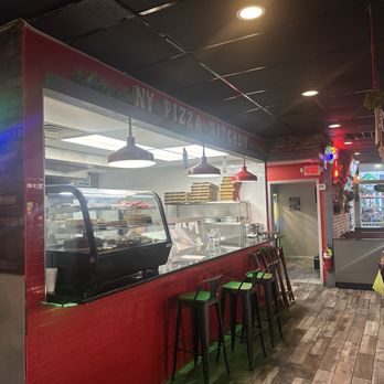 NY Pizza Kitchen Bar & Grill - Bars Near Me - Myrtle Beach, South Carolina