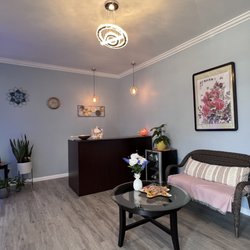 Sunny Spa & Massage