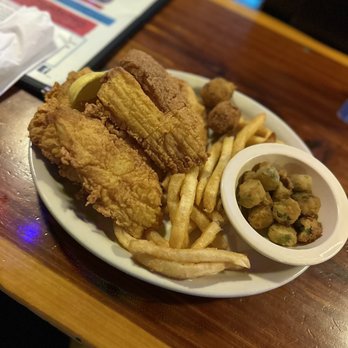 Noah's Ark Bar & Grill - Catfish Platter - Seafood Near Me - Bacliff, Texas Noah's Ark Bar & Grill - Catfish Platter - Seafood Near Me - Bacliff, Texas