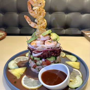 La Campana Mexican & Seafood Restaurant - TORRE de MARISCO - Mexican Near Me - Orlando, Florida