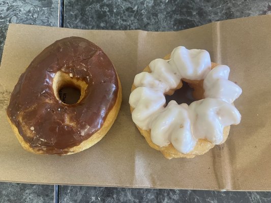Donut Hut by null