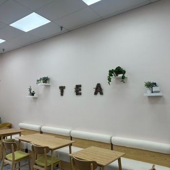 Sweet Smiles Tea - More indoor seating - Bubble Tea Near Me - American Canyon, California