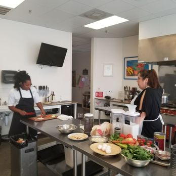 Urban Chef - Im sorry honey you cook all week and i take you out to cook again. - Cooking Classes Near Me - Houston, Texas Urban Chef - Im sorry honey you cook all week and i take you out to cook again. - Cooking Classes Near Me - Houston, Texas