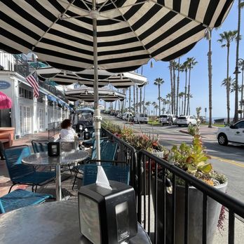 Caterina’s - Chilling by the beach. - Gelato Near Me - San Clemente, California