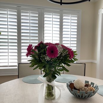 Diana's Flowers - We have here Pink Gerbera daisys - Florists Near Me - Paramount, California