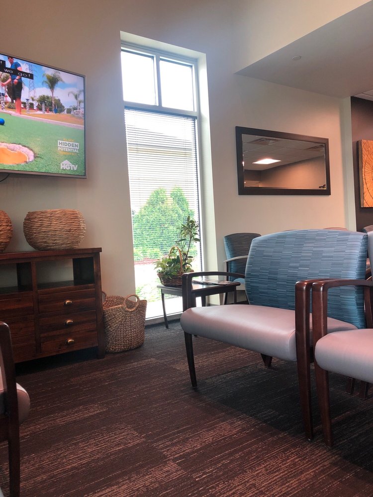 COMPREHENSIVE ORTHOPAEDICS, SC 11 Reviews Sports Medicine 7401