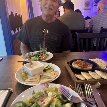 Chef George Eats - A satisfied Greek Man! - Caterers Near Me