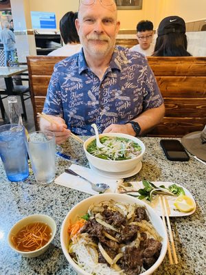 Pho Saigon 8 by null