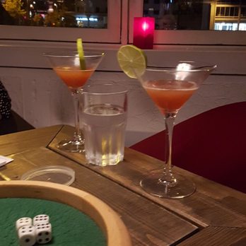 Distrikt 23 - Vi spilte yatsy og drakk en The Mona. - Cafes Near Me - Hamar, 04 Distrikt 23 - Vi spilte yatsy og drakk en The Mona. - Cafes Near Me - Hamar, 04