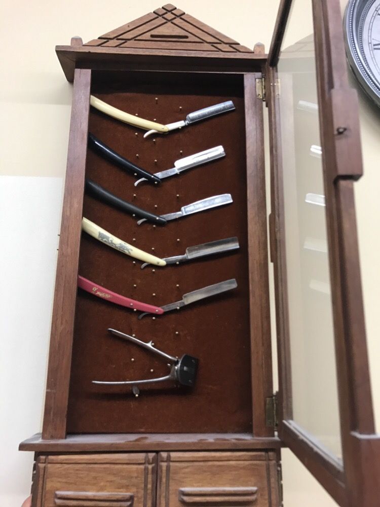 LOUIE’S BARBER SHOP Updated June 2024 816 1/2 W Walnut St, Yakima