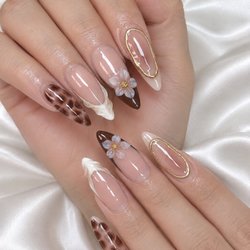 Charming Nail Lounge - Nails design by Vannie