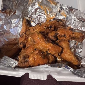 Primoz Pizza - Wings, Parmesan Punch. - Pizza Near Me - Mentor, Ohio