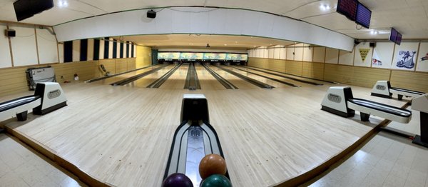 Mills Lanes & Lucky Strike Grill by null