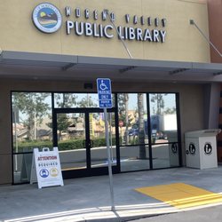 Moreno Valley Public Library - Entrance to library