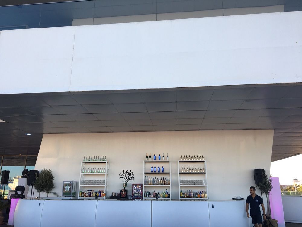 Mala Bar Veles e Vents