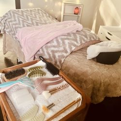 It’s A Vibe Nail Loft