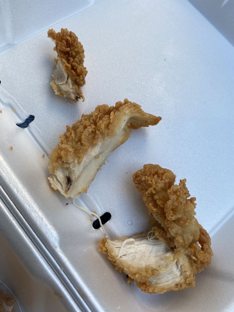 RAISING CANE’S CHICKEN FINGERS 29 Photos & 29 Reviews 9232 W