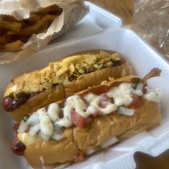 Boss Dawgz - Dawgs - Hot Dogs Near Me - Lisle, Illinois