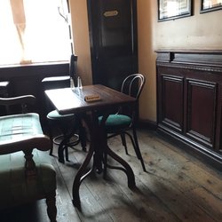 Crotty's Pub and B&B