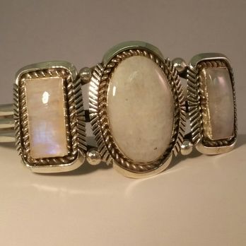 R&R Indoor Gem Mine - Jewelry Near Me - Cherokee, North Carolina R&R Indoor Gem Mine - Jewelry Near Me - Cherokee, North Carolina