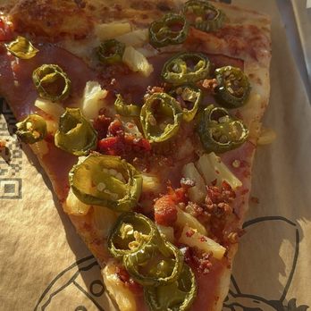 SF Hole In The Wall Pizza - Aloha Slice - Pizza Near Me - Riverside, California