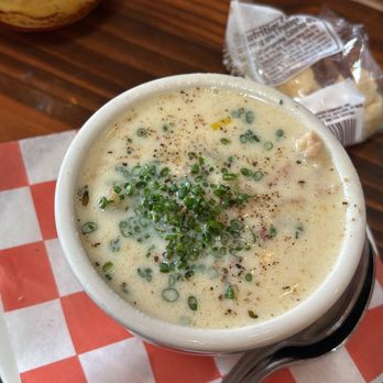 Found Oyster - Clam chowder - Seafood Near Me - Los Angeles, California