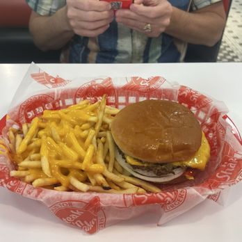 Steak ’n Shake - Single Steakburger with Cheese and Cheese Fries - Burgers Near Me - Frankfort, Kentucky Steak ’n Shake - Single Steakburger with Cheese and Cheese Fries - Burgers Near Me - Frankfort, Kentucky
