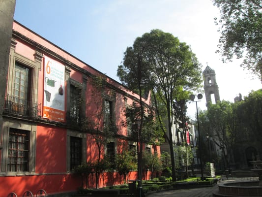 Museo Franz Mayer by null