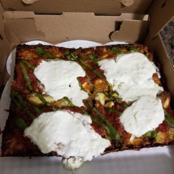 Hudson & Packard - Pizza Near Me - Poughkeepsie, New York