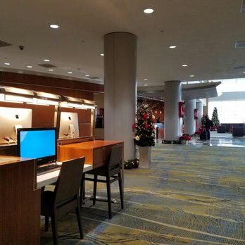 Hilton Baltimore BWI Airport - Hotels Near Me - Linthicum Heights, Maryland Hilton Baltimore BWI Airport - Hotels Near Me - Linthicum Heights, Maryland