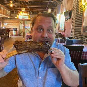 Black's BBQ - Barbeque Near Me - San Marcos, Texas