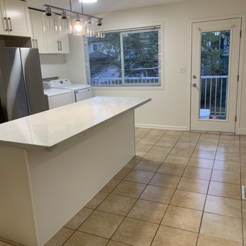 Gold Leaf Cleaning Service - Home Cleaning Near Me - Abbotsford, British Columbia Gold Leaf Cleaning Service - Home Cleaning Near Me - Abbotsford, British Columbia
