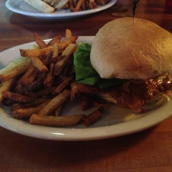Fargo Bar & Grill - Buff.Chicken - Pubs Near Me - Aurora, New York Fargo Bar & Grill - Buff.Chicken - Pubs Near Me - Aurora, New York