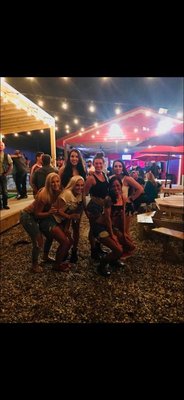 Red's Icehouse by null