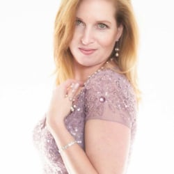 Tarrago Studios - Beauty makeup