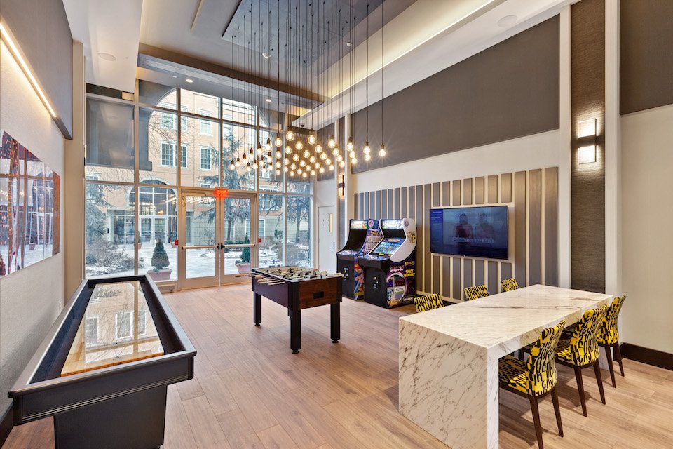 JULIANA APARTMENTS Updated October 2024 25 Photos 600 Jackson St